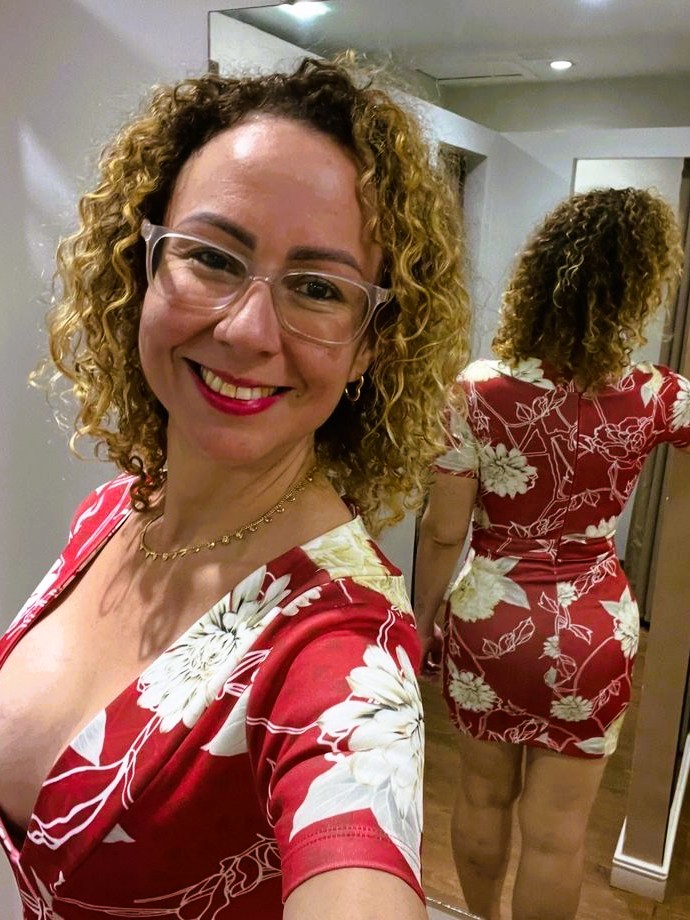 single on Latin dating sites